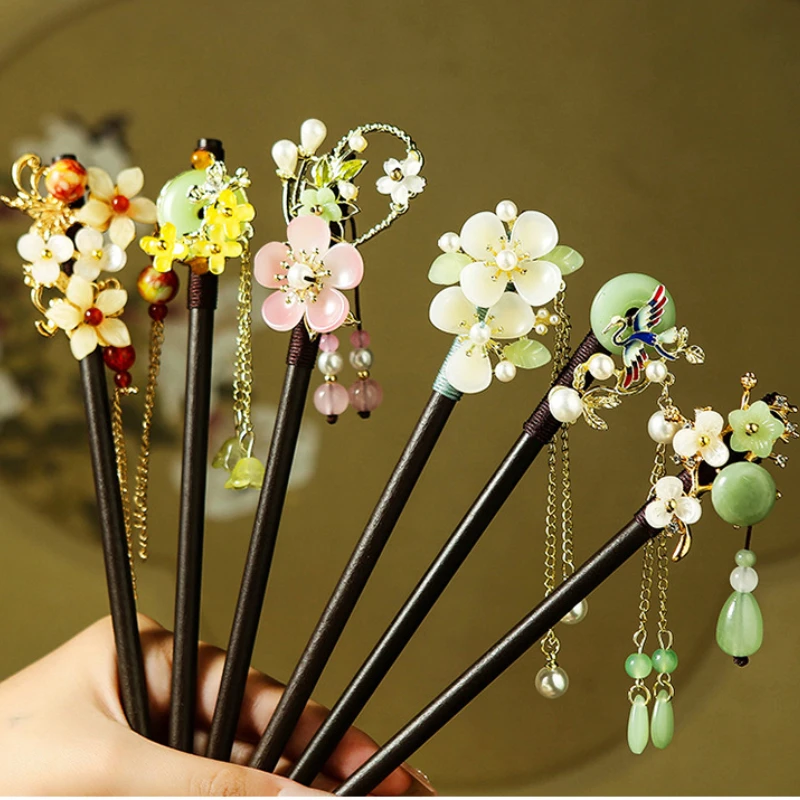 

Girls' Sweet Peach Flower Hand-made Hairpin China-Chic Retro Chinese Dress Cheongsam Accessories Antique Wooden Hairpin