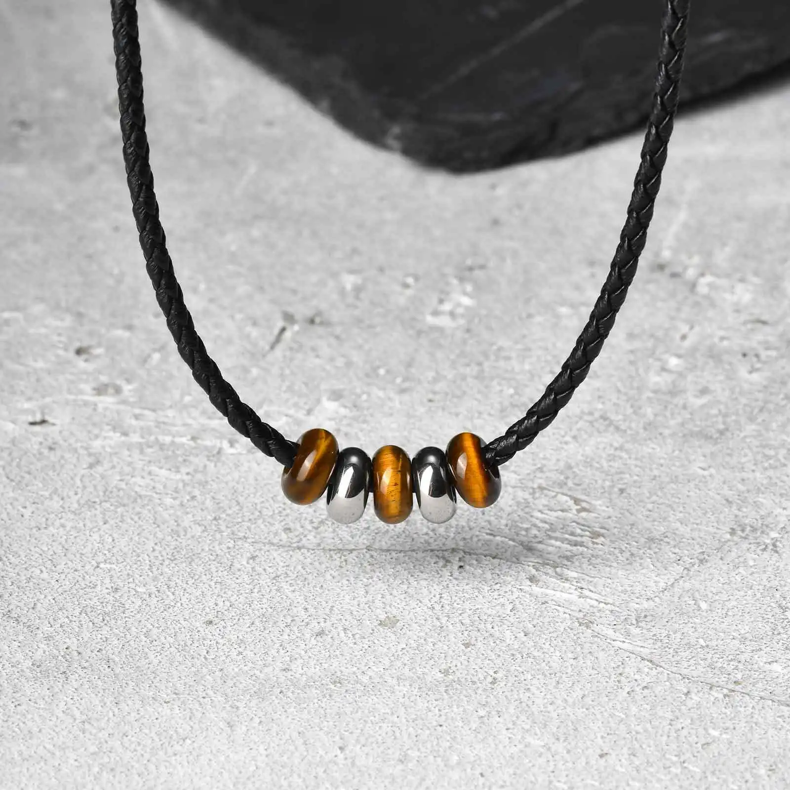 Vintage-Halskette aus PU-Leder für Herren, Edelstahlperlen, natürlicher Tigerauge-Steinhalsband, einfacher Schmuck, männliches Geschenk – Detail 5