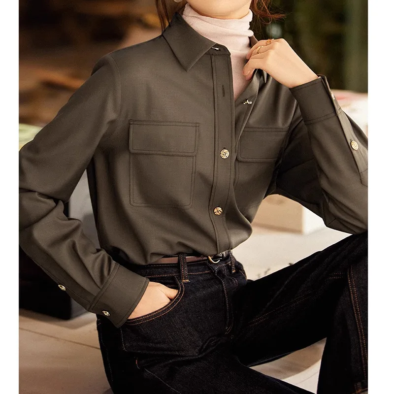 

New Restrained and Dazzling Styles Sheep Wool Single Row Gold Buckle Work Clothes Pocket Straight Tube Version Shirt for Women