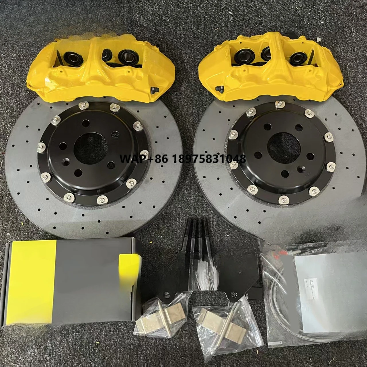 6-Piston large brake caliper with carbon ceramic rotor for Lancia Rally 037 Delta HF integrated alpha coefficient