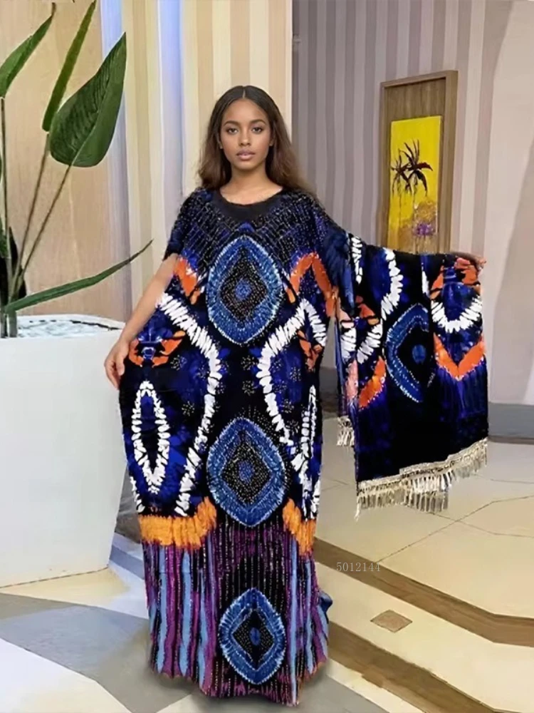 Elegantes Blumen-Abaya, bescheidenes modisches Kleid, muslimische Baumwoll-Gebetsrobe für Frauen, Dubai, islamische Kleidung mit Schal