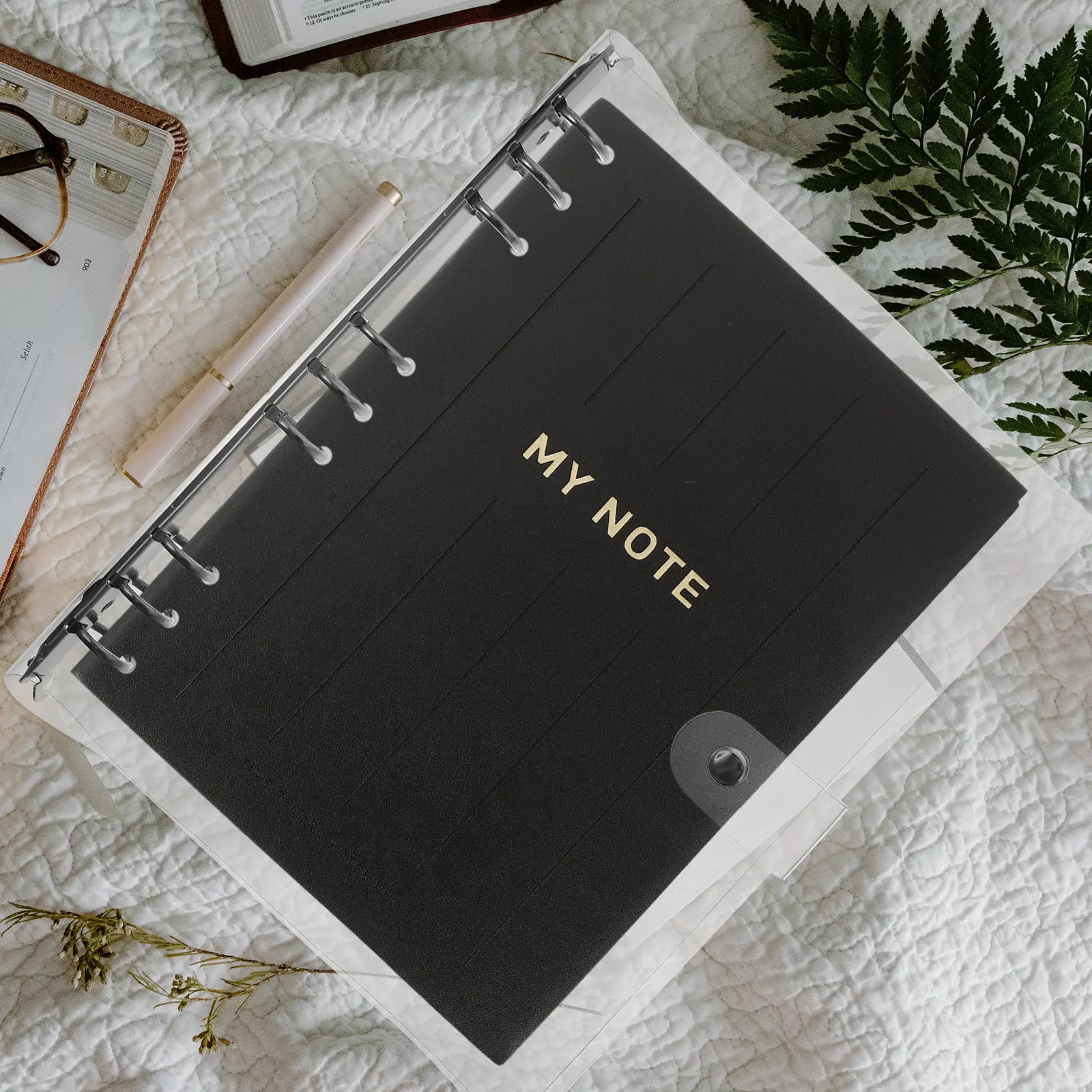 

B5 Transparent Loose-Leaf Binder Notebook Cover Plastic Scrapbook Shell Notebook Folder for School Office Binder