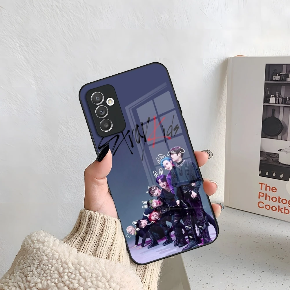 Kpop Stray-Kids Skzoo-ES Phone Case For Samsung Galaxy S25 S24 S23
