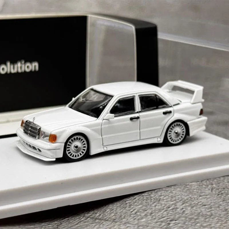 

SEEKER 1:64 Scale 190E 2.5-16 Evolution Simulation Alloy Car Model Static Display Collectible Toy Gift Souvenir Decoration
