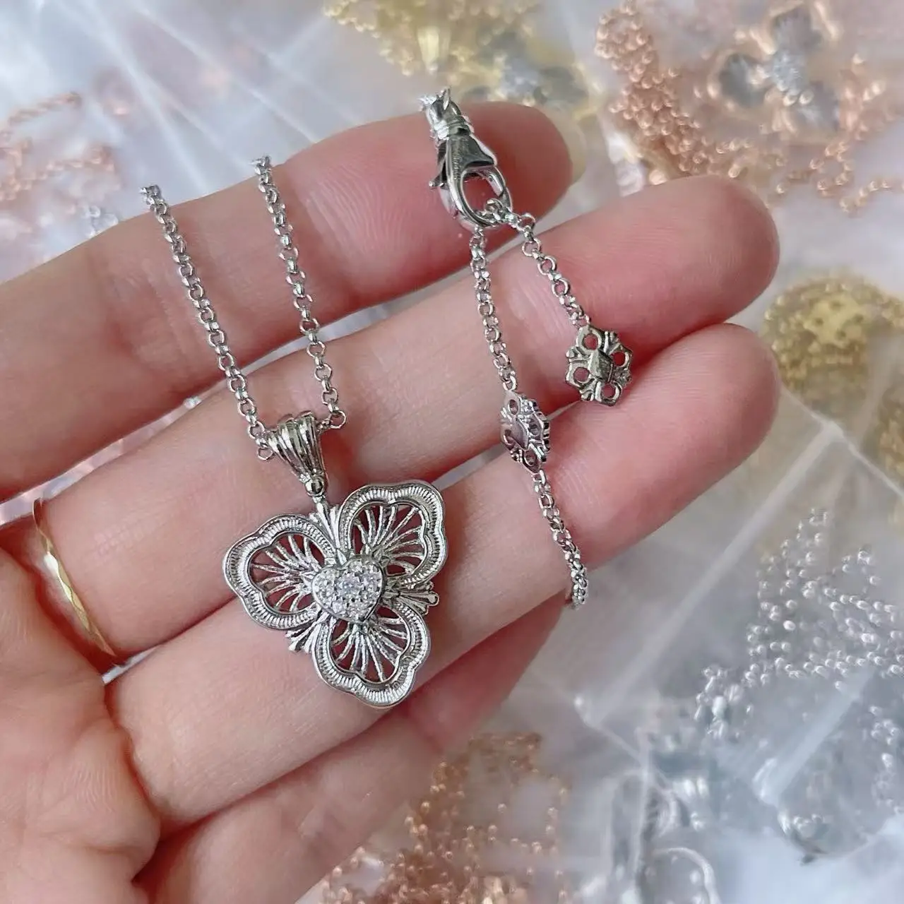 S925 Pure Silver Original Design Hollowed Out clover Necklace Exquisite Women's Gift Holiday Party Gift Valentine's Day Gift