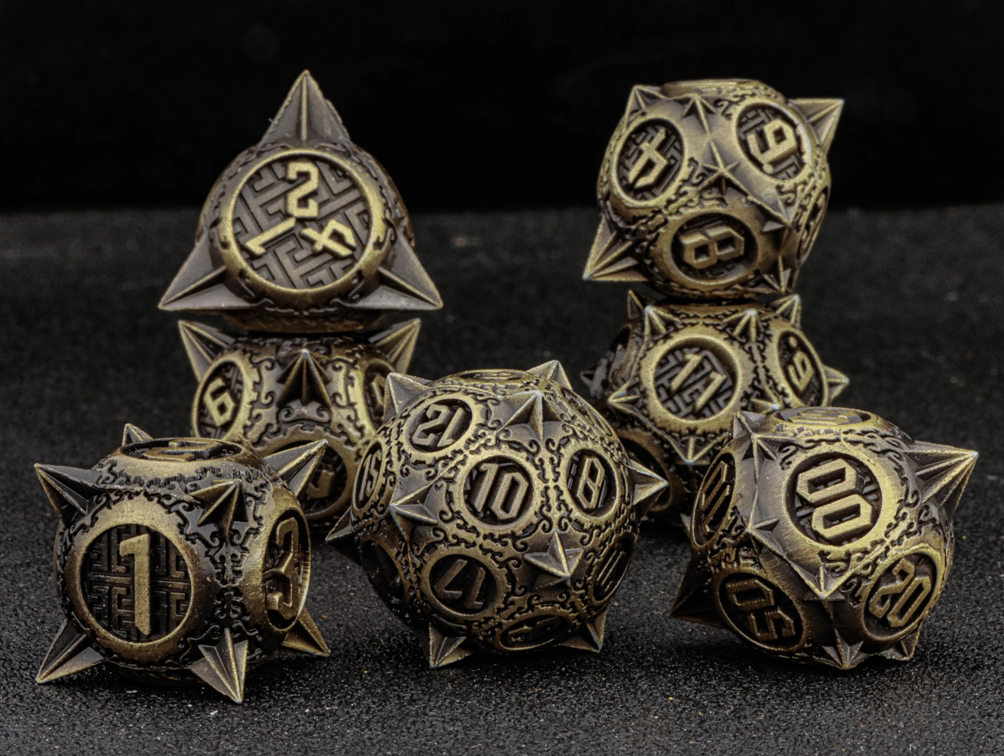 d and d brown metal dice set,sharp edge metal polyhedral dice，Role Playing Games D20 D12 D10 D8 D6 dice