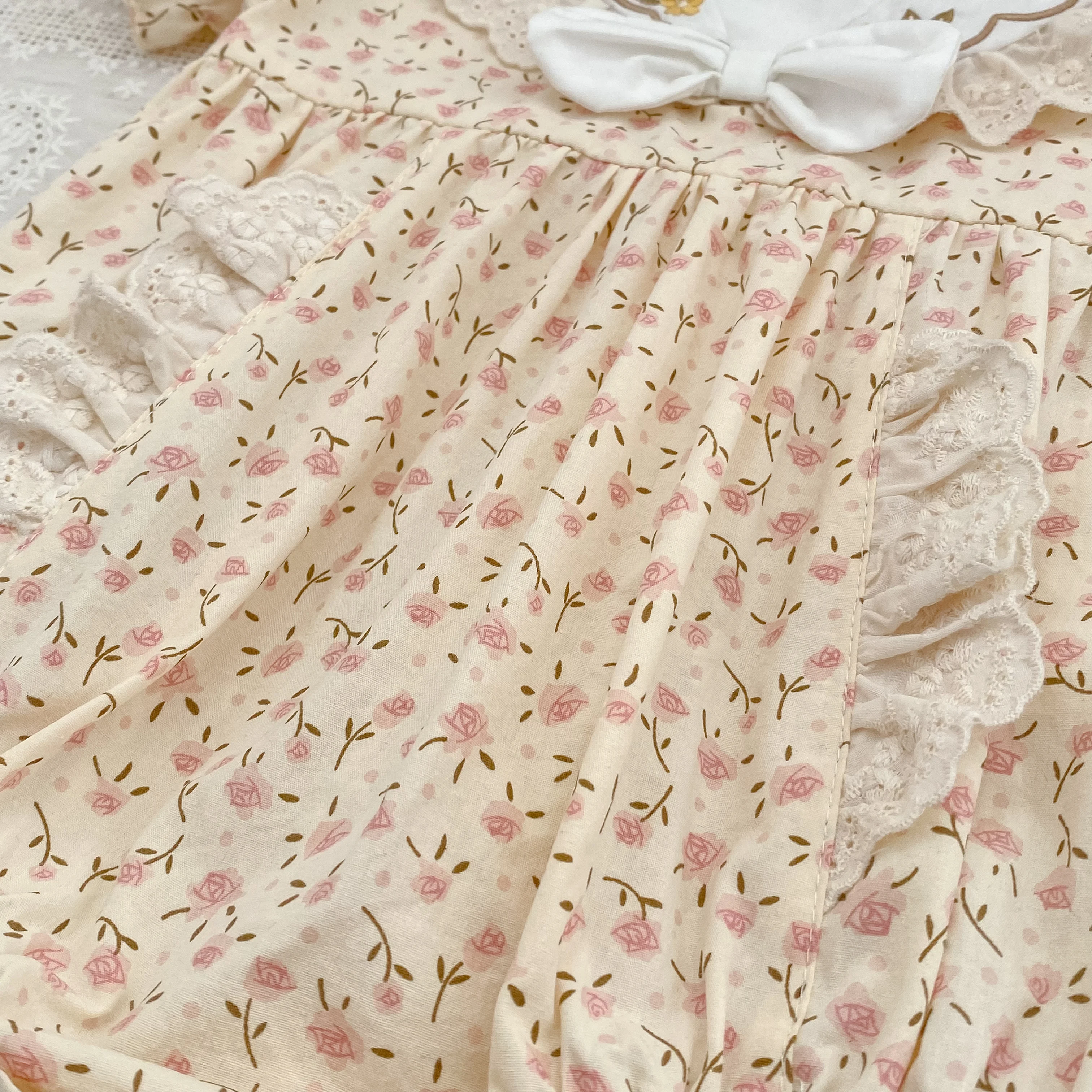 2026 Neuer Sommer 0-24M Baby Mädchen Koreanischer Stil Kurzarm-Strampler mit Aufdruck, Süßer Geburtstags-Strampler mit Schleife – Detail 12