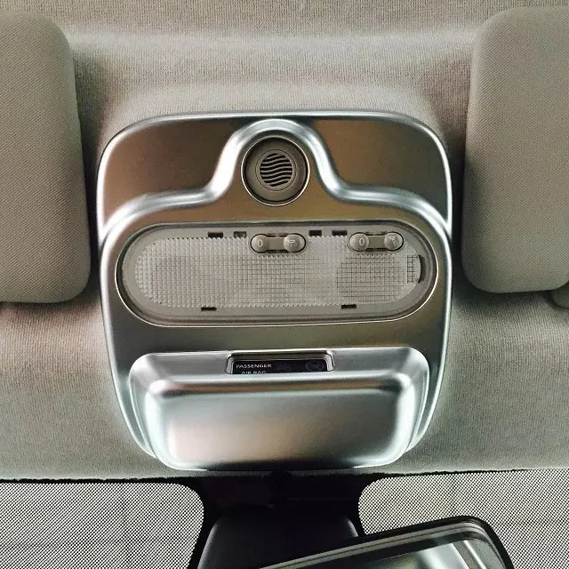 

For Benz Smart Fortwo 2014 2015 2016 2017 ABS pearl Chrome Interior lights Reading lights Cover Trim Car Accessories Stickers