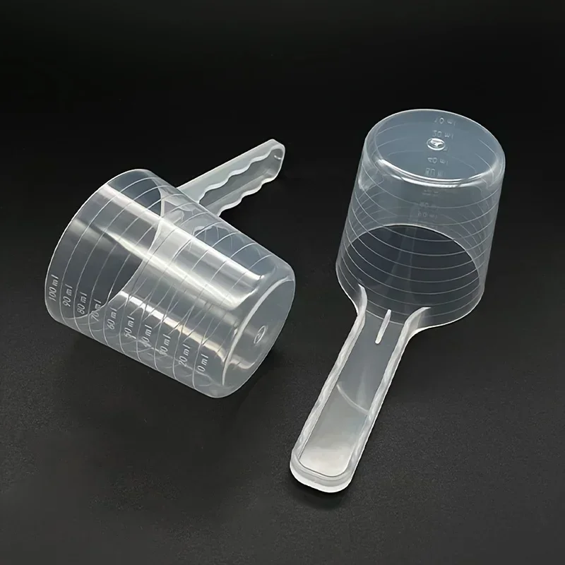 1 Stück transparenter Messlöffel für Haustiere mit Skala, Kunststoff-Futterschaufel für Hunde und Katzen, Haustiergeschirr, 50 g, 100 ml. – Detail 5
