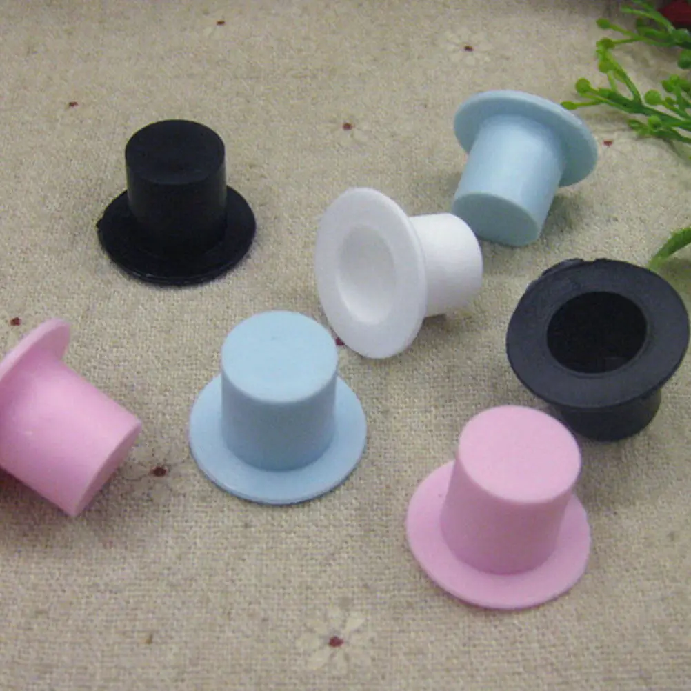 

80Pcs Mini Hat Small Color Hat Plastic Gentlemen Headdress Party Supplies Decoration DIY Photo Props Christmas Garden Ornament