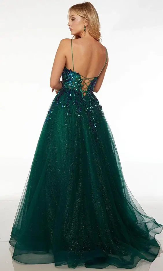 Green Prom Dresses Glittery Tulle Sequined V Neckline Spaghetti Strap A Line Sleeveless Formal Party Women Evening Gowns