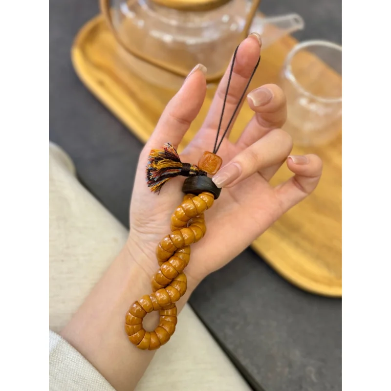Monkey-agate are about 10mm in size, paired with and Zaki cow bone beads