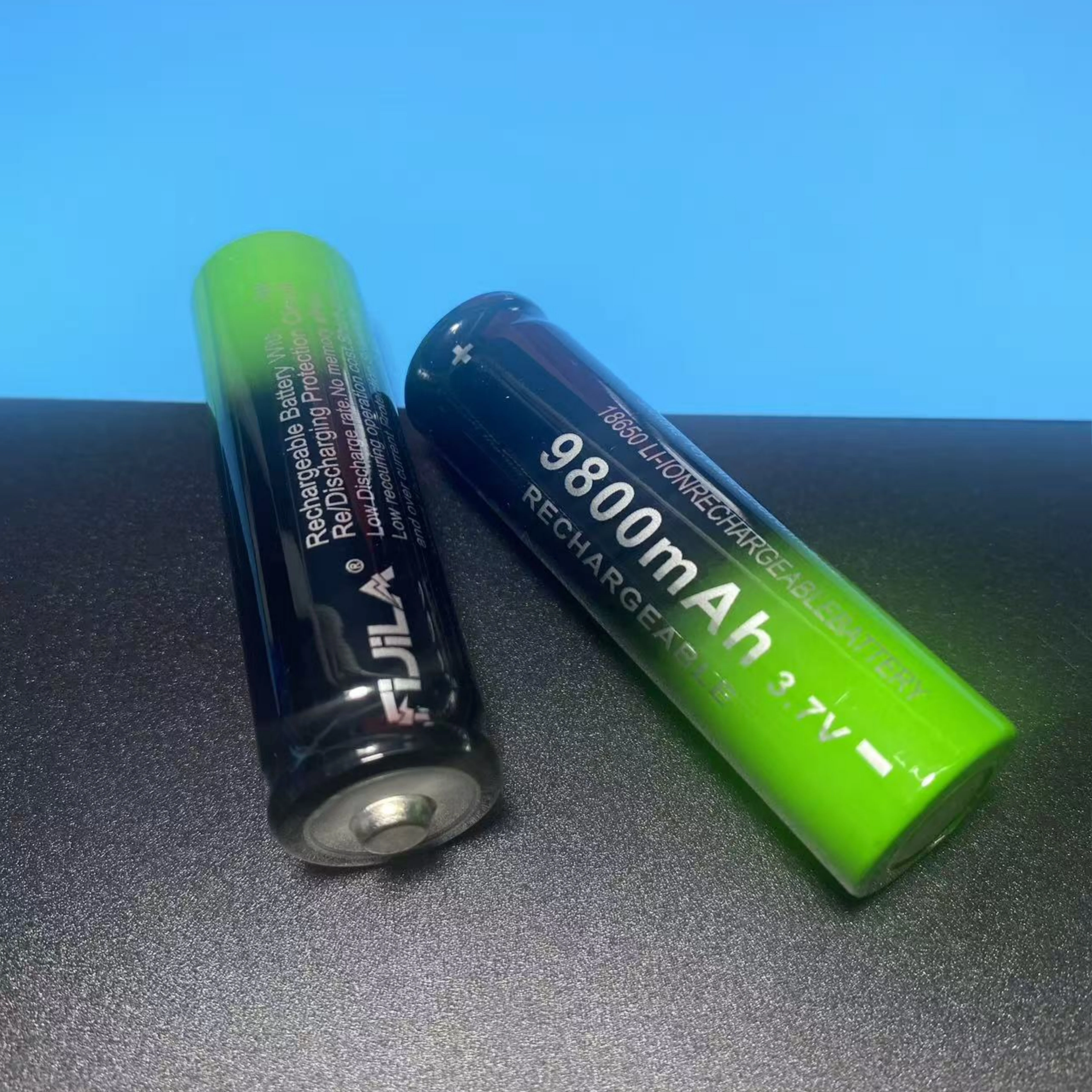 18650 9800mAh 3.7V Li - lon بطارية قابلة للشحن ذات سعة عالية لأجهزة مختلفة