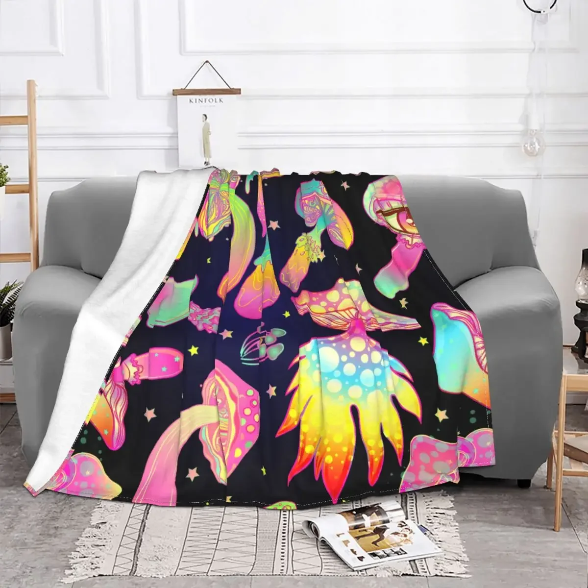 Magic Mushrooms Psychedelic Flannel Blanket Hippie Boho Novelty Throw Blanket for Home 125*100cm Bedspreads