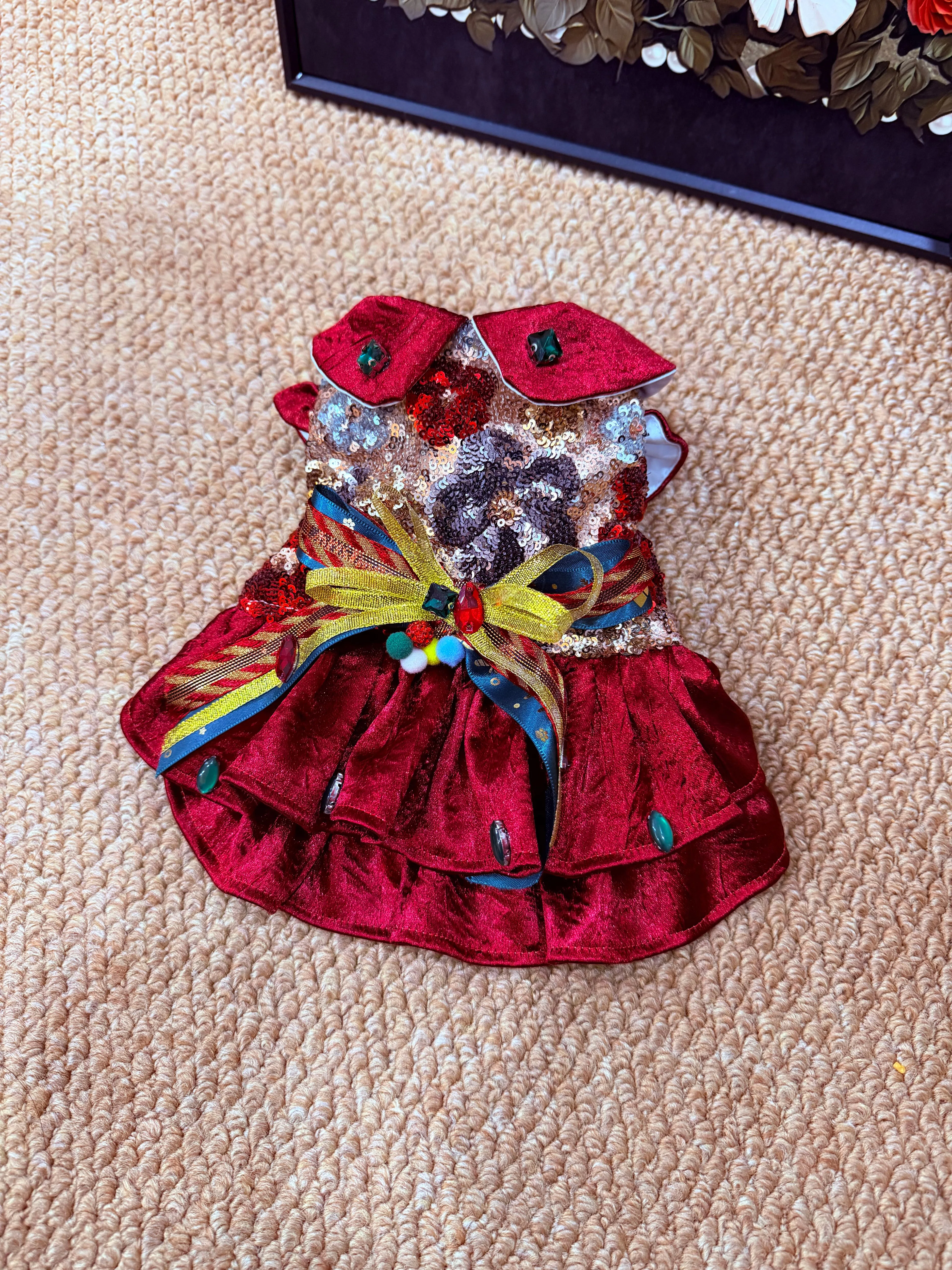 Christmas Luxury Pet Sequin Dress Red Gold Gem Decor High End Outfit for Small Dogs Cats Xmas Party Puppy Fancy Costume