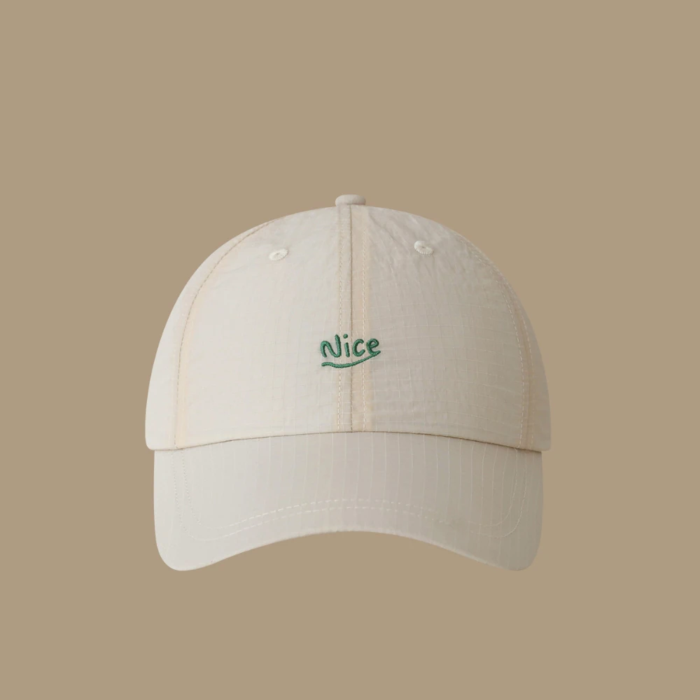 Korean-Style Casual Style Embroidered Baseball Cap with Quick-Drying Properties. Suitable for Daily Outings and Sports.