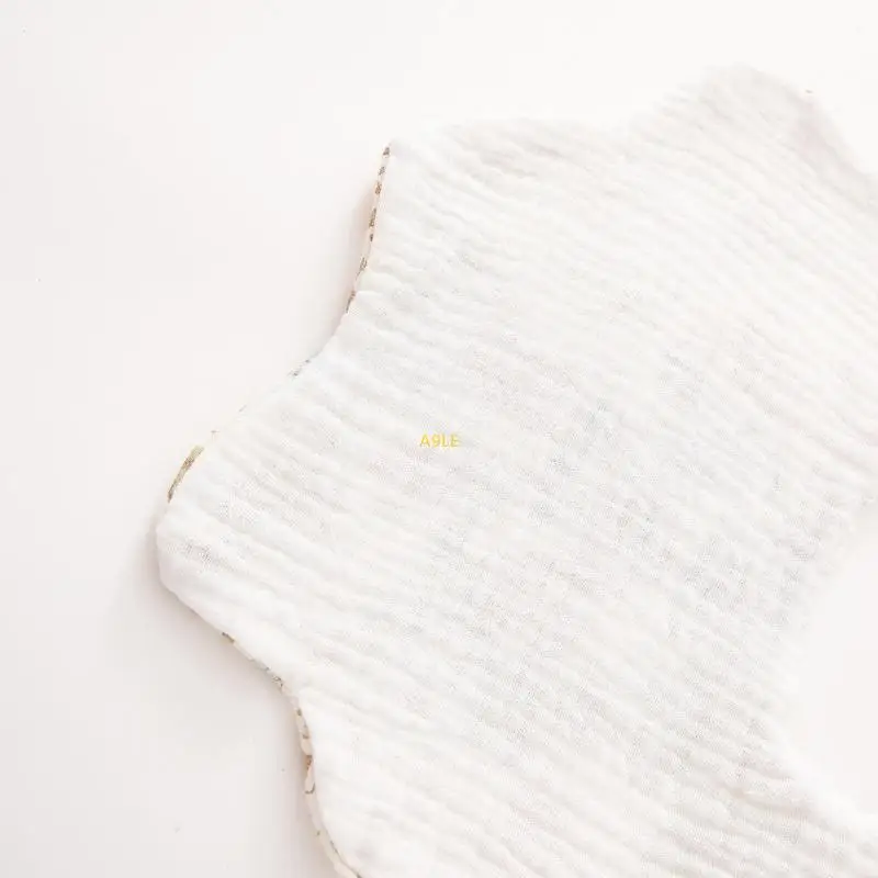 Baby speeksel handdoek Mooie print pasgeborenen kinderziekte BIB unisex cartoon peuter mond vegen doek 4-laags voor het eten