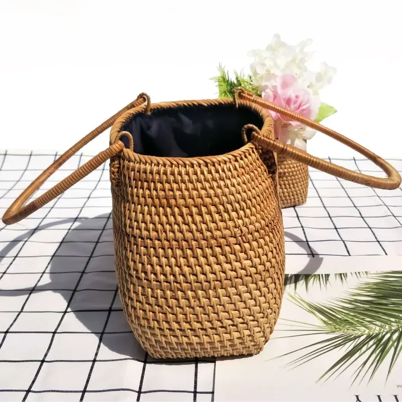 Handmade Rattan Tote Bag Women Retro Woven Straw Shoulder Bag Natural Bamboo Beach Purse Fashion Summer Holiday Travel