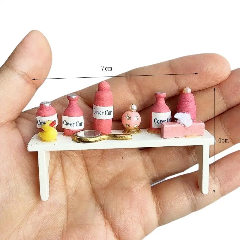 1Set 1:12 Puppenhaus Simulation Mini Toilettenartikel Rack Modell Miniatur Artikel Puppen Haus Zubehör Parfüm Regal Ornamente Spielzeug