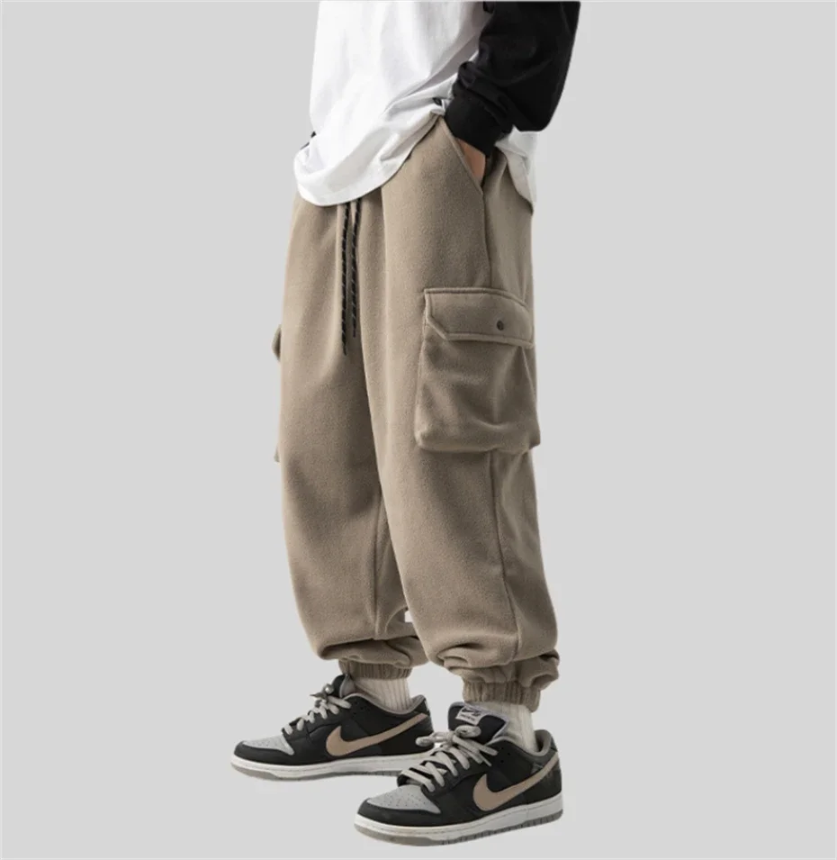 Winter Polar Fleece Pencil Pant Men Hip Hop Streetwear Sweatpants Loose Cargo Pant Men Japan Solid Beige Trousers Mens Clothing