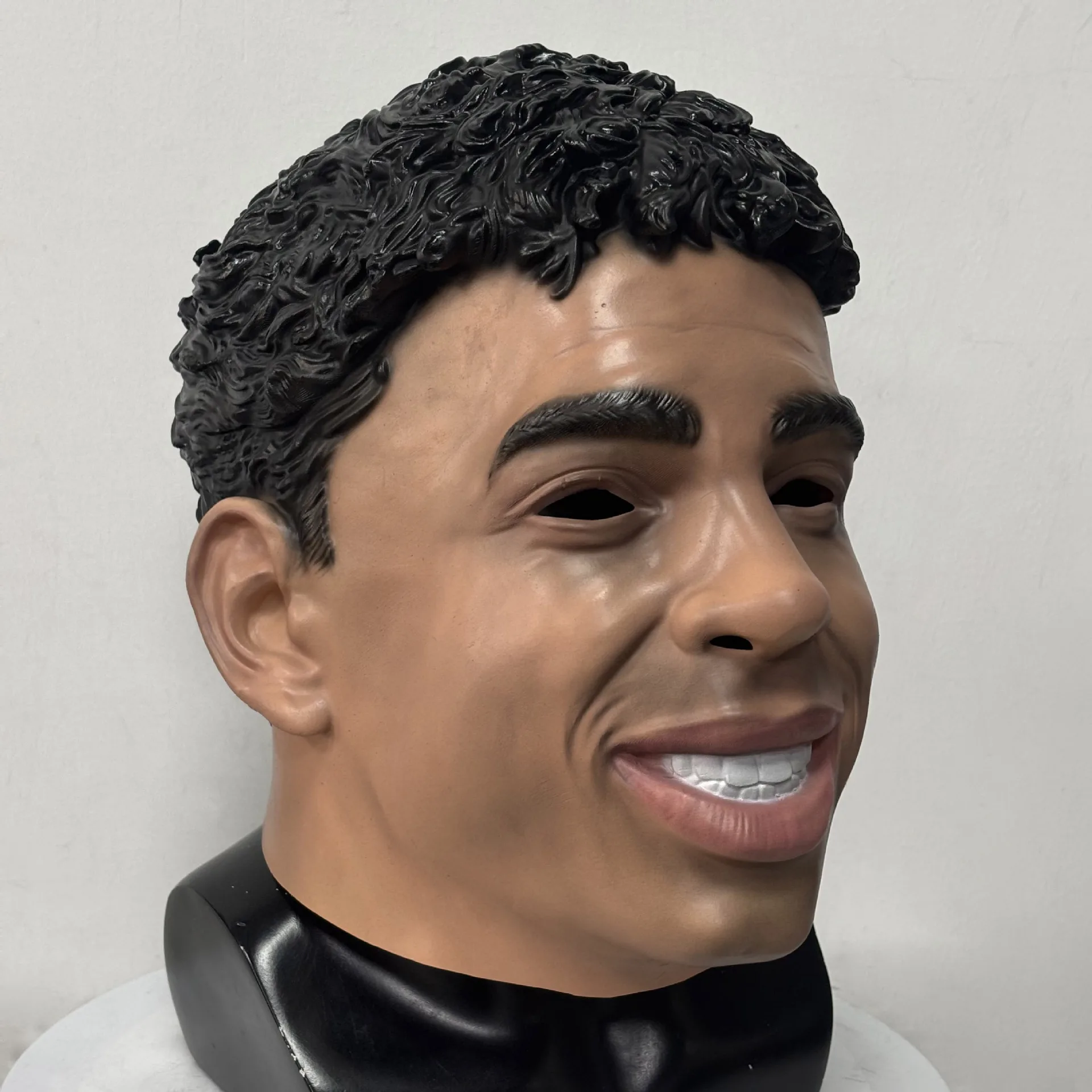 Realistische Latex-Maske mit menschlichem Gesicht, Promi-Maske für Erwachsene, Halloween-Kostüm, lustige Party-Requisiten, Maskerade – Detail 2