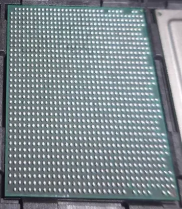1PCS/LOT XC5VSX95T-1FFG1136C   XC5VSX95T   BGA