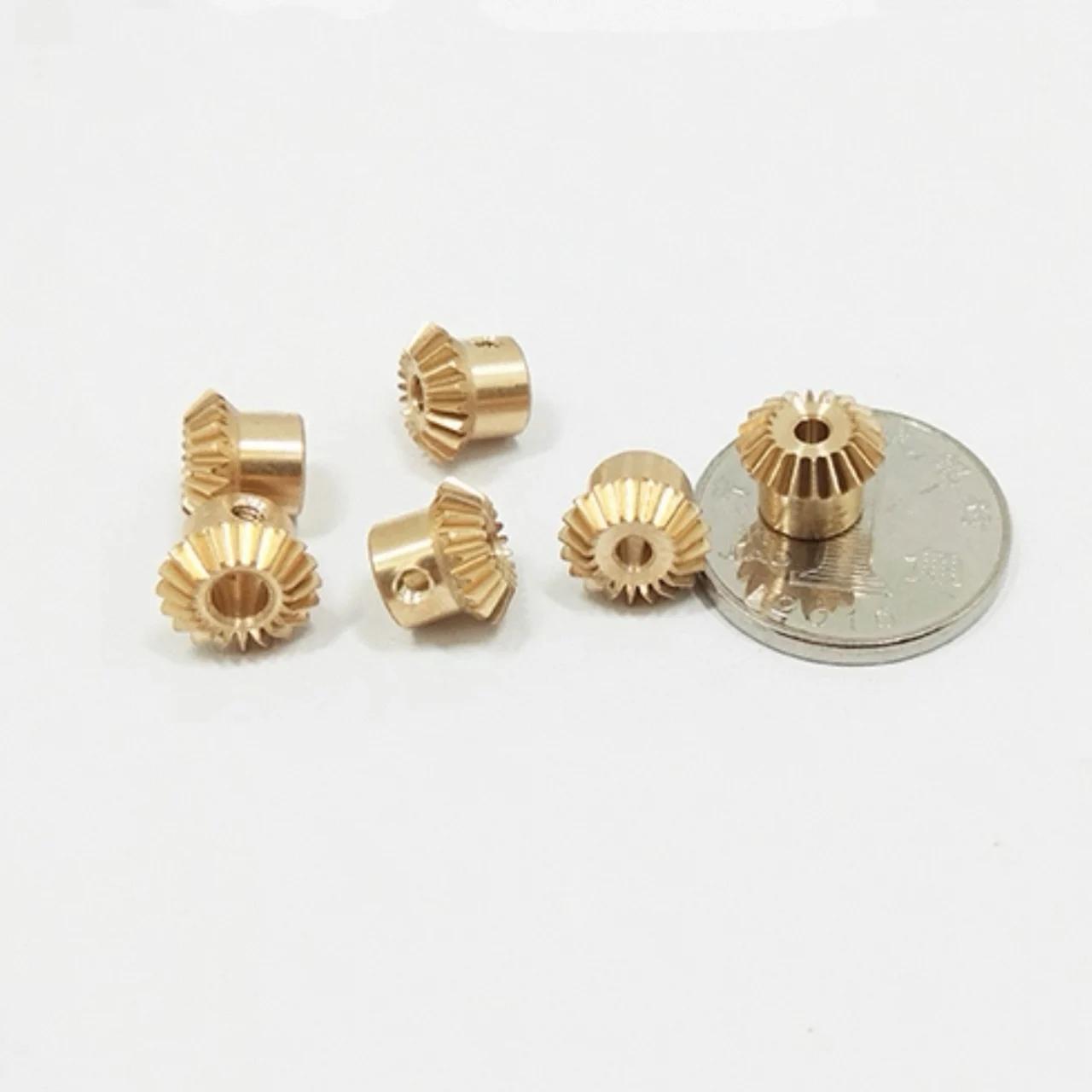 1:1 Bevel Gear Transmission M0.4 15/20/25 Teeth 2/3/4mm 90-Degree for Robots And Automation Equipment