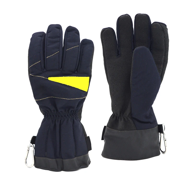 

Firefighter's rescue gloves made of aramid non - woven fabric are fireproof, waterproof, flame retardant and cut - proof