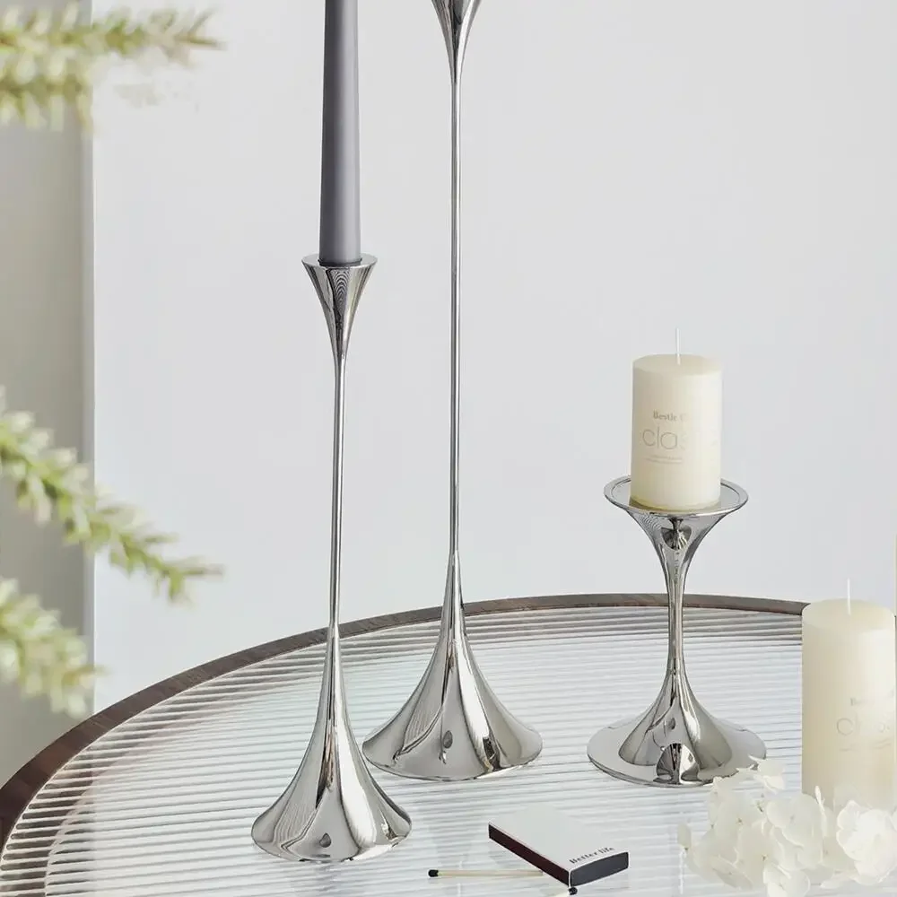 Metal Candle Holder Nordic Modern Luxury Silver Candlestick Wedding Party Candlelight Dinner Living Room Decore Home Ornament