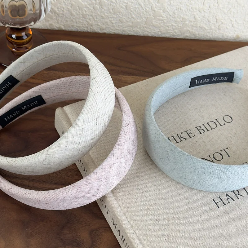 

1pc Quilted Wide Headband Flat Sponge Fabric Hair Hoop Spring Summer New Fresh Style for Women Daily Wear Artistic Elegant