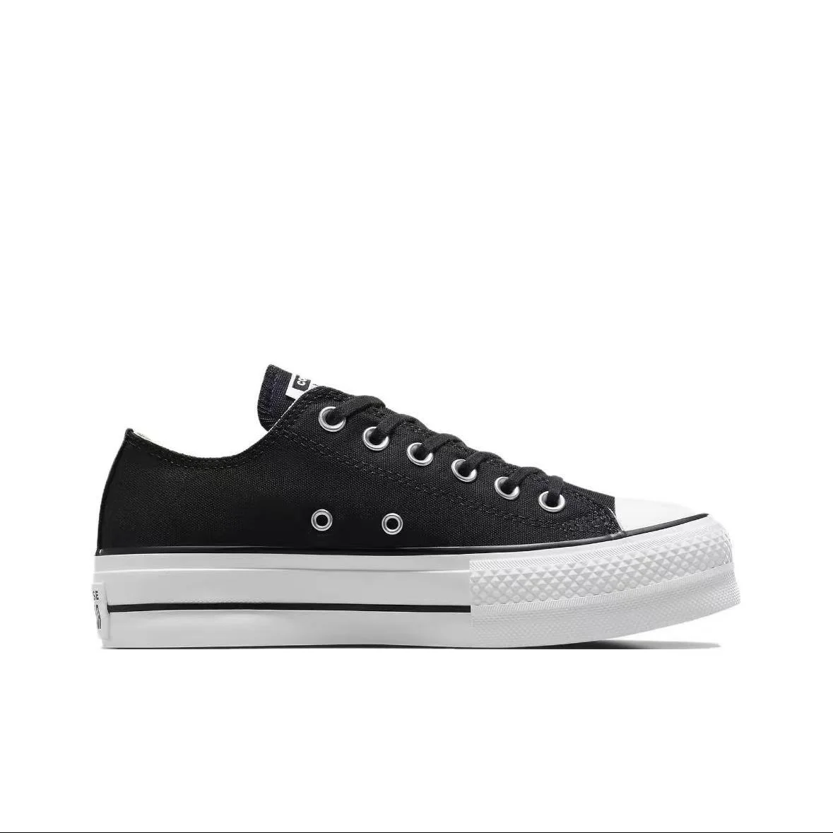 Converse Chuck Taylor All Star Platform Clean Skateboarding Shoes Men and Women Canvas Shoes Anti-slip Breathable Park Shoes