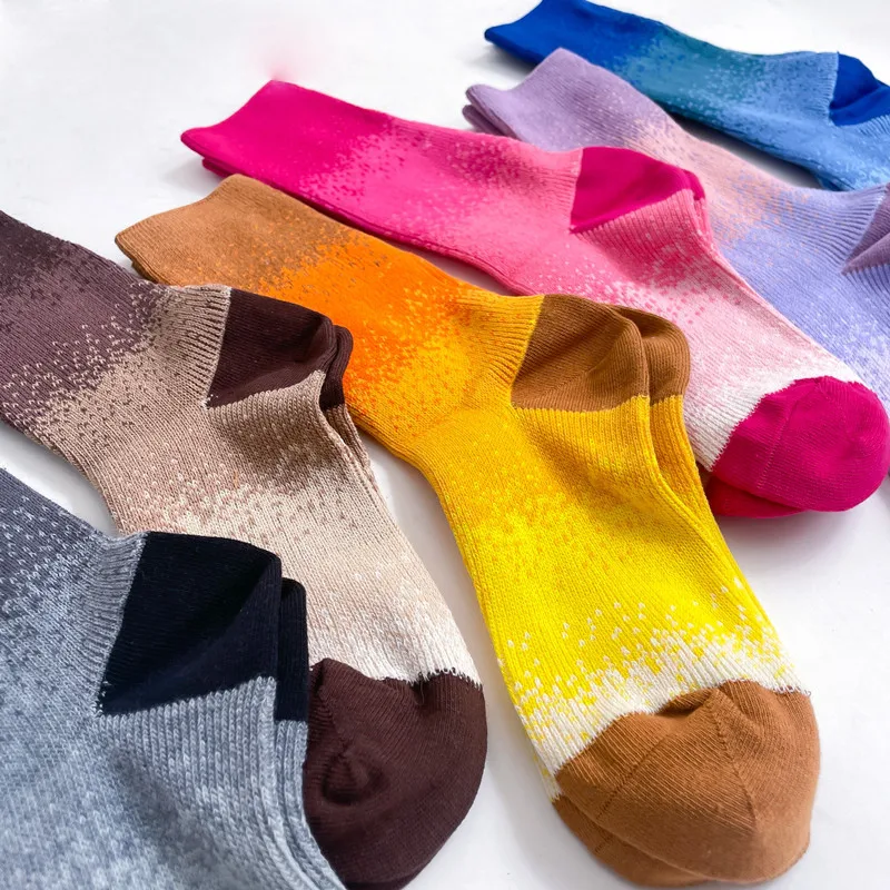 1Pair Stylish Japanese Hosiery Cotton Mid-Length Women Socks For Daily Casual Matching Dual-Stitch Ombre Tie-Dye Unisex