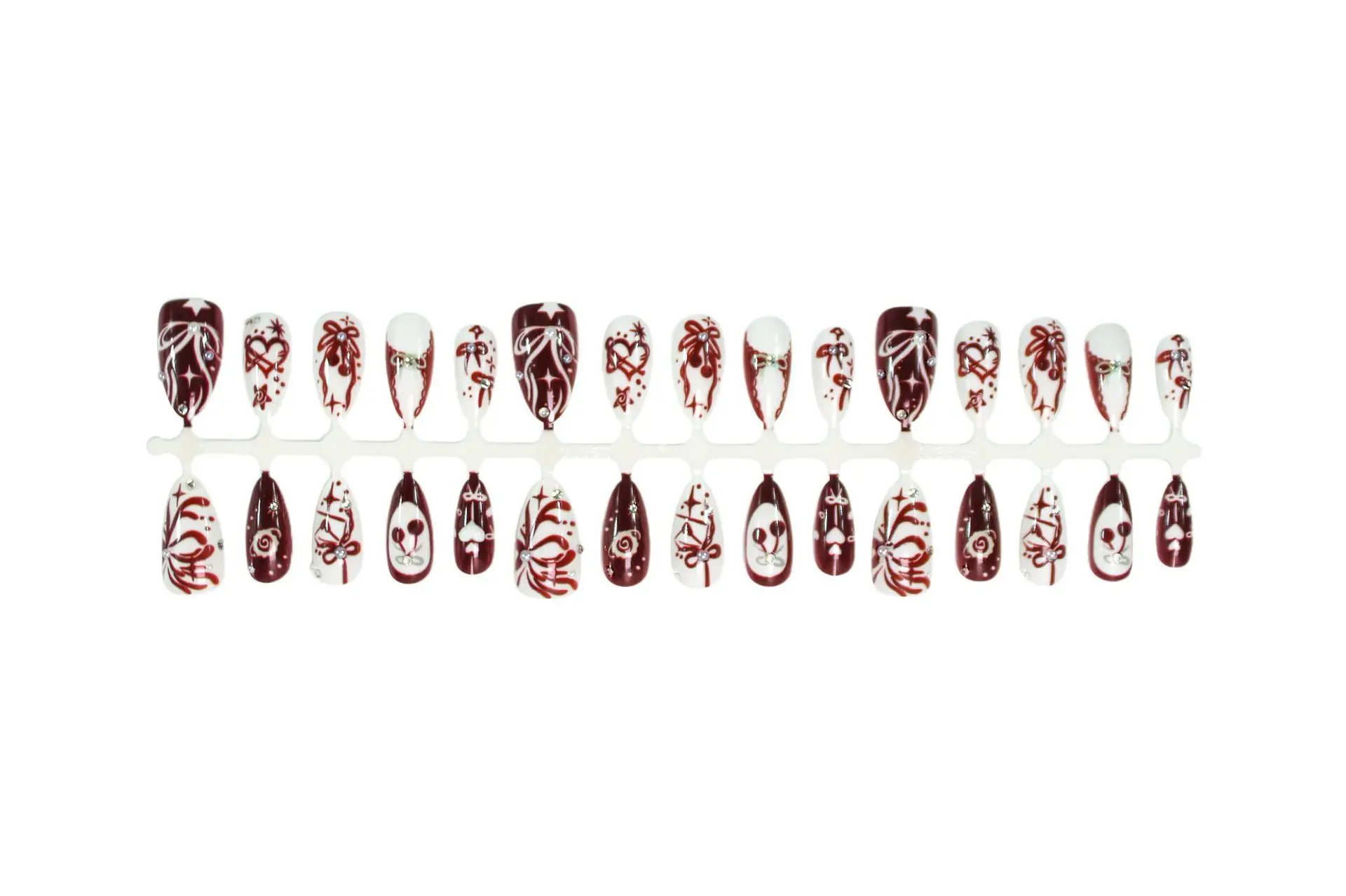 24 قطعة Ins الأحمر Bowknot الفرنسية أظافر صناعية نصائح الحلو الكرز القلب مع الماس اللوز الصحافة على الأظافر يمكن ارتداؤها الأظافر وهمية للنساء