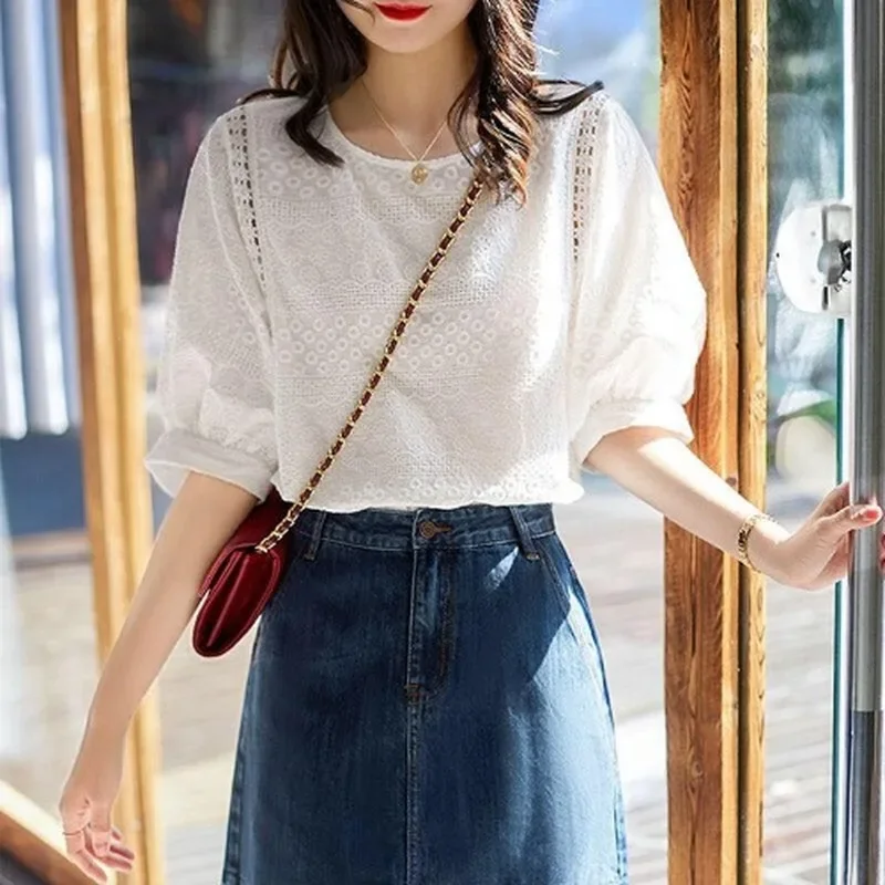 

Women Elegant Lace Patchwork Blouse 2024 Summer 3/4 Ruffle Sleeve Casual Loose Blusa Everyday Hollow Out Solid Color Tops