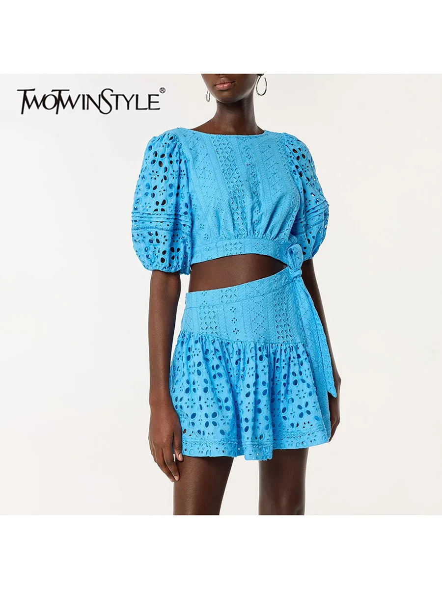 

TWOTWINSTYLE Solid Slimming Hollow Out Dresse for Women O Neck Short Sleeve High Waist Temperament Dress Female