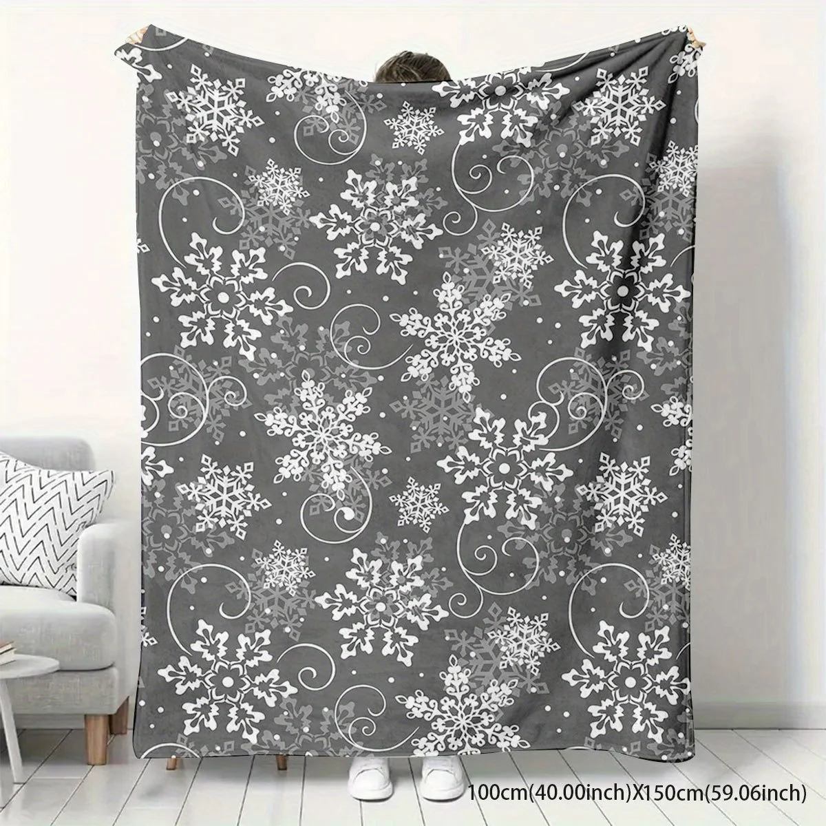 1pc Grey White Snowflake Christmas Flannel Throw Blanket, HD Heat Transfer Print, Machine Washable, for Sofa Bed Camping
