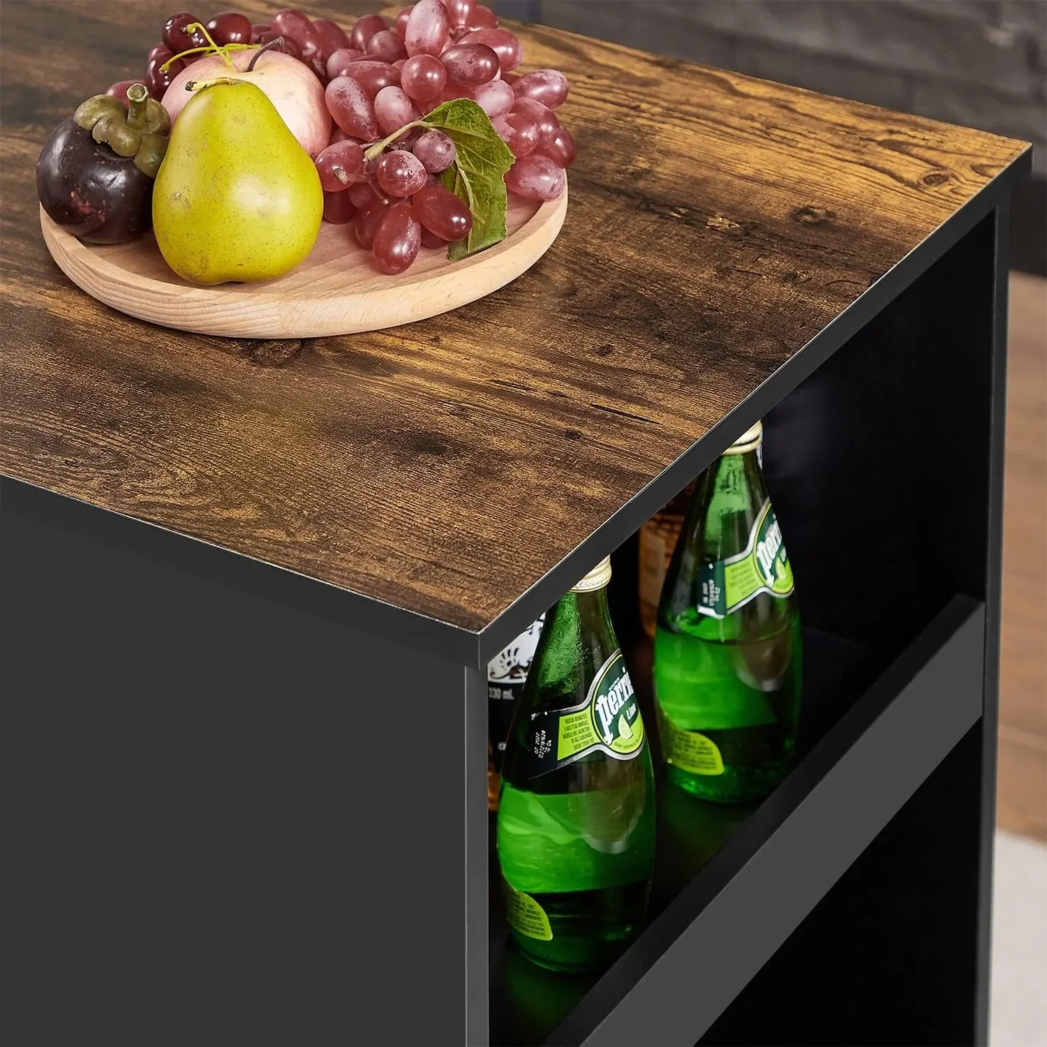 Set di angoli vintage, tavolo per 2 persone con portaoggetti e sgabelli, sala da pranzo da cucina compatta per piccoli spazi, arredamento in stile retrò