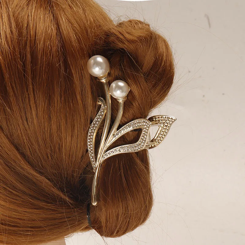 Pinza para el pelo con forma de flor para niña, pinza para el pelo con perlas completas, tocado clásico hecho a mano, accesorio para el cabello con