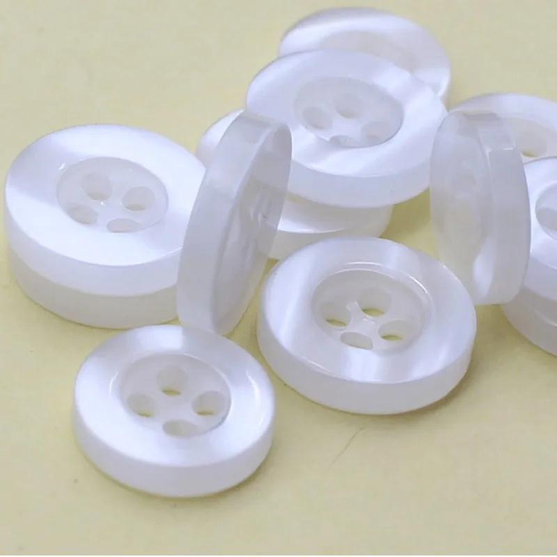 100 Pcs Resin Pearlescent Shirt Button White Edge Wide Edge Versatile Four Eye Button Clothing Apparel Crafts