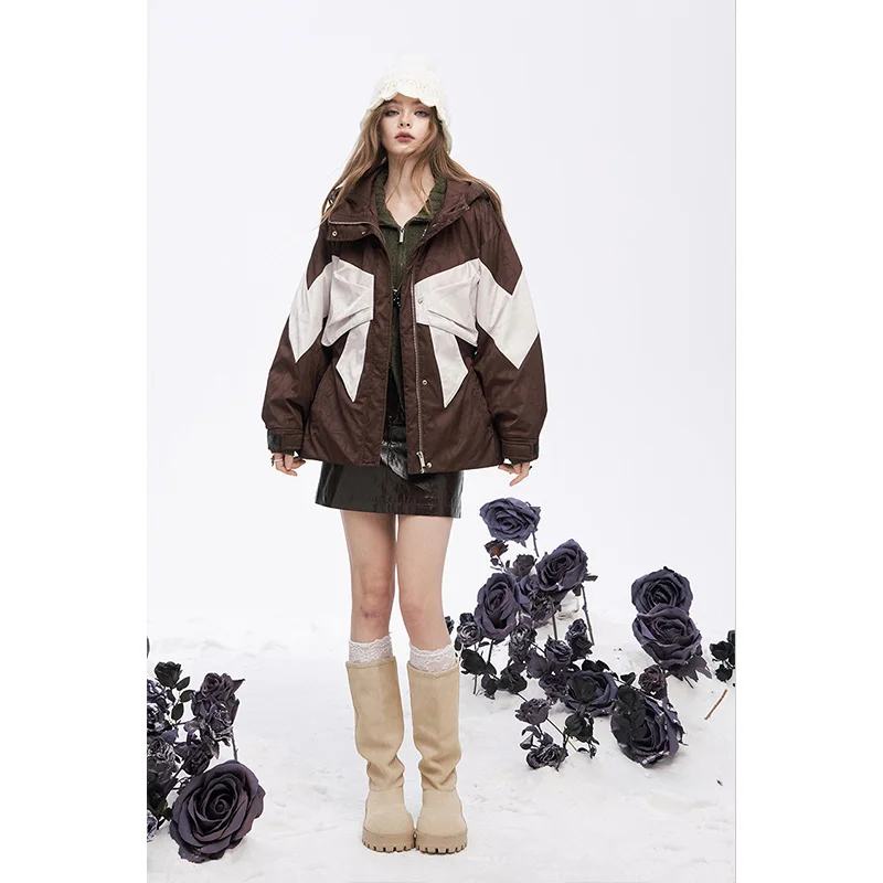 ELFSACK 2025 Winter New Arrivals Y2K Casual Color Dashing Bow Knot Loose Puffer Down Jacket For Women