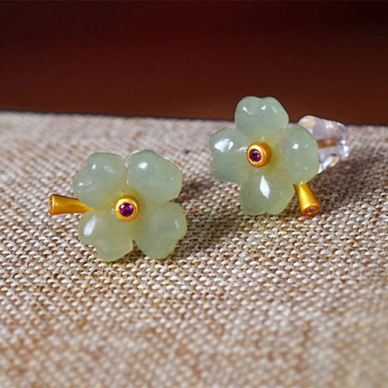 Lucky Four-Leaf Clover Stud Earrings Girls Hetian Jade Earrings Retro Design Jade Earrings Eardrops Gift