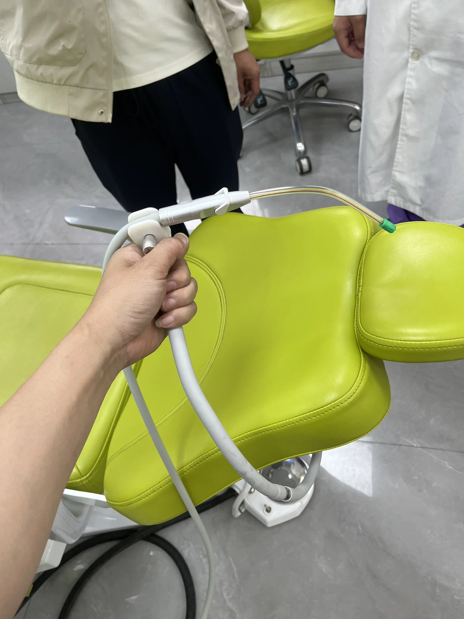 Universal Dental Suction Holder Bracket Standard Dental Chair Accessory Saliva Ejector Support Stand