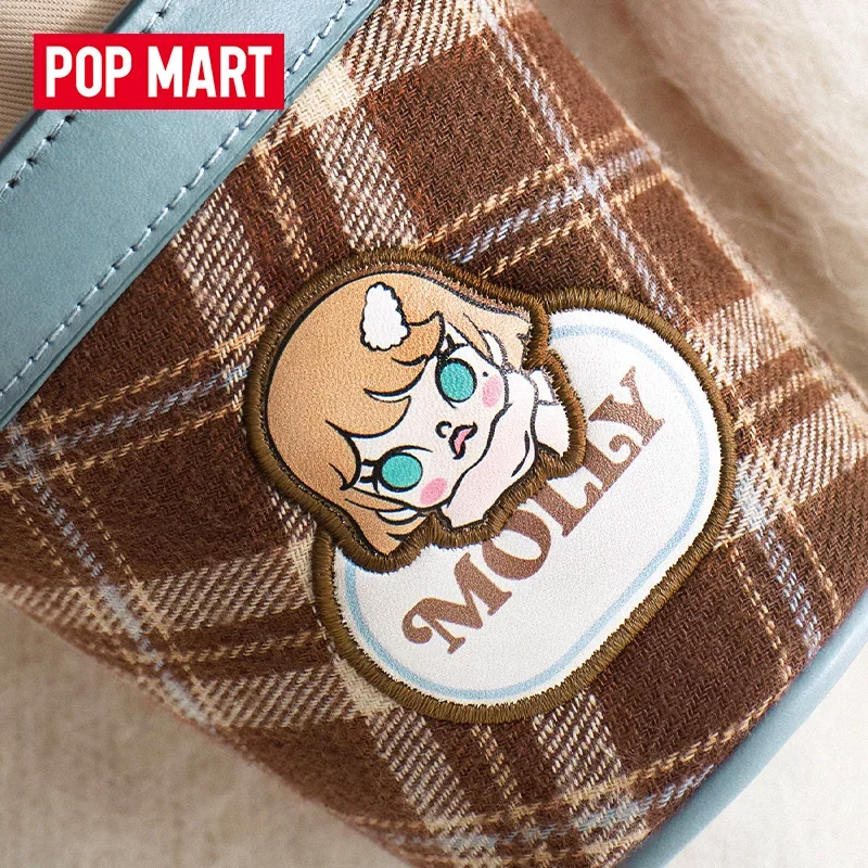 

Подлинная POP MART Molly, зимняя посадка, клетчатая серия, мини-сумка, глухая коробка, плюшевый кулон, украшение, подарок на Новый год