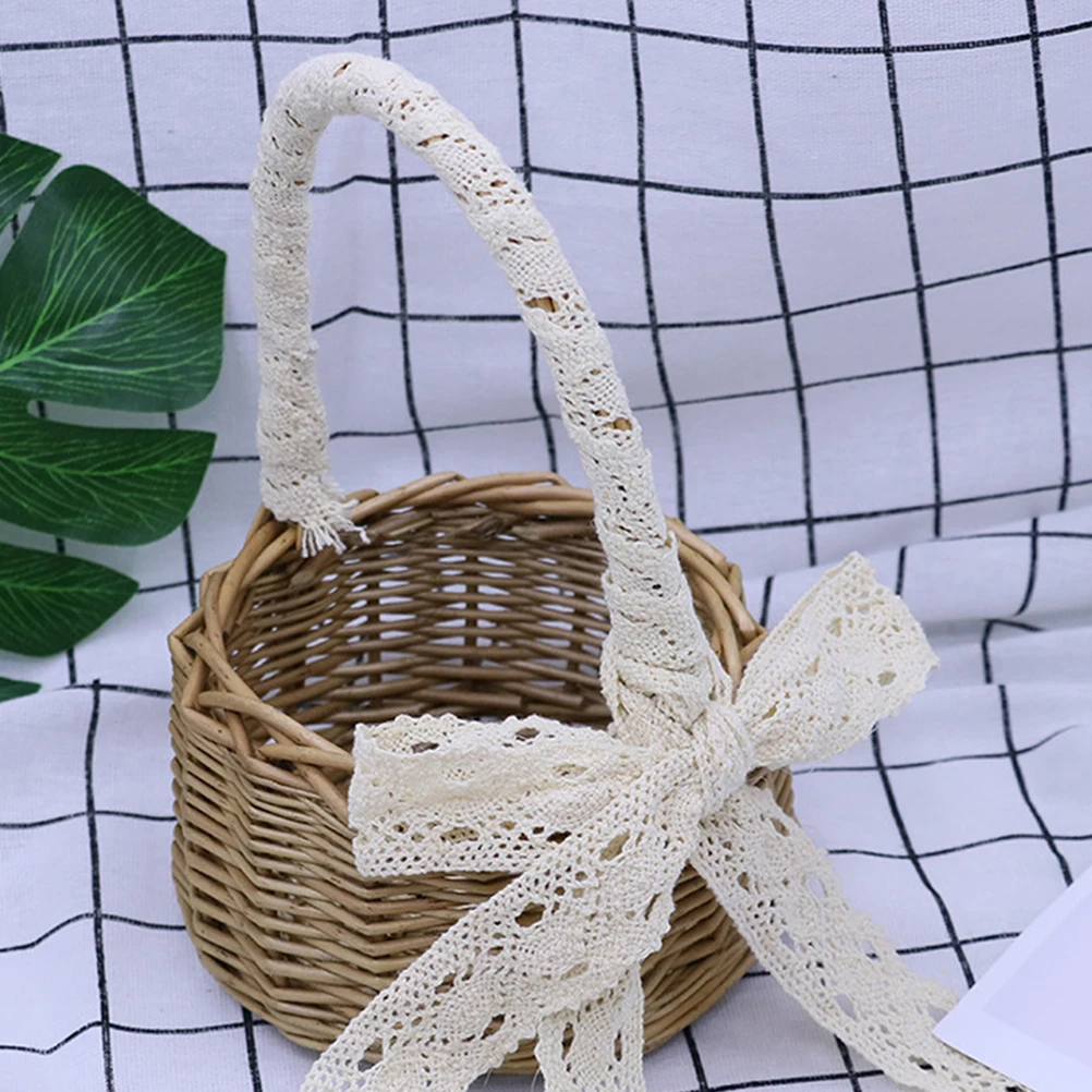 

Woven Baskets Wicker Flower Arrangement Photo Prop Gift Household Storage Rattan Girl