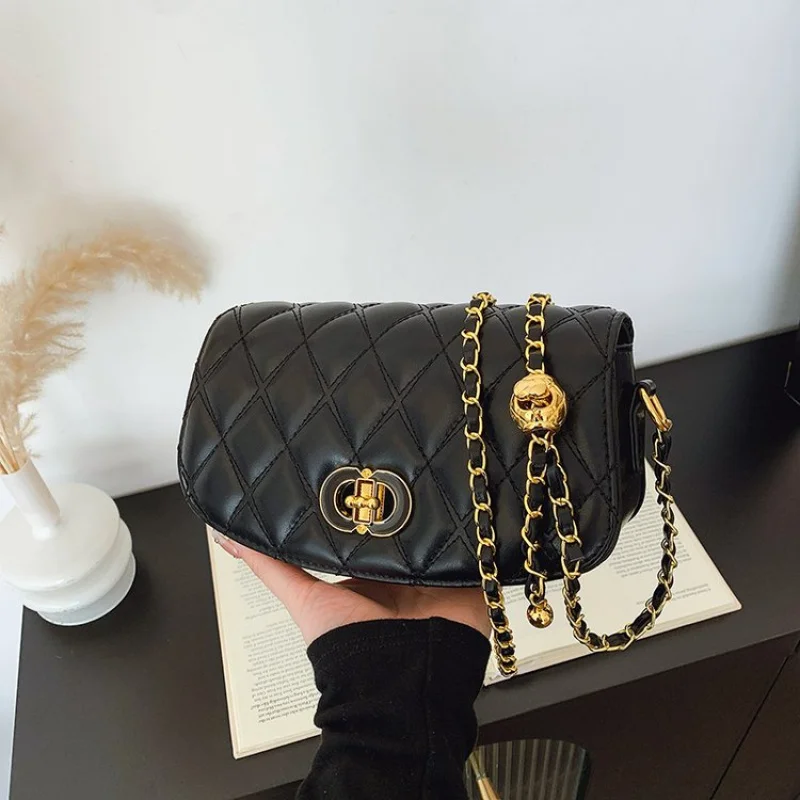 

Elegant Women's Handbag Made Of Premium Leather Boasting Paris High-End Lasting Commuter Design​