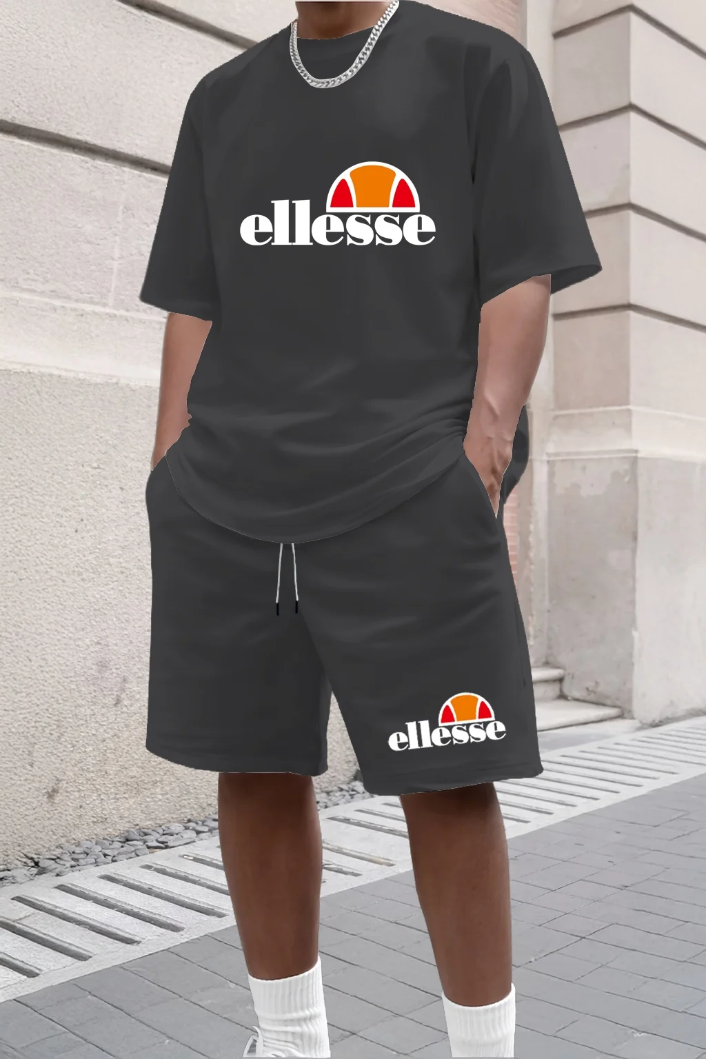 Conjunto de Verão Masculino Casual e Fashionável, Camiseta de Gola Redonda de Manga Curta + Calções, Conjunto Esportivo Respirável em Duas Peças