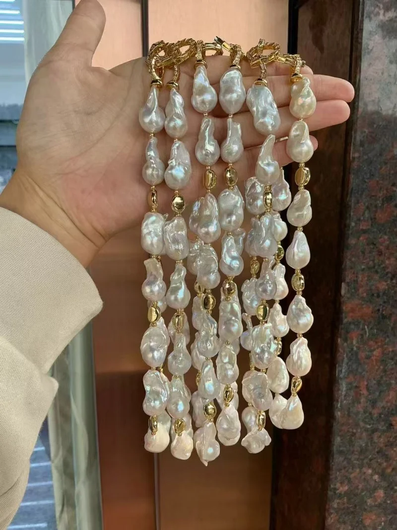 

Baroque Natural Freshwater Pearl Necklace Exquisite Gift Jewelry Fashionable Unique Elegant Style Baroque Necklaces