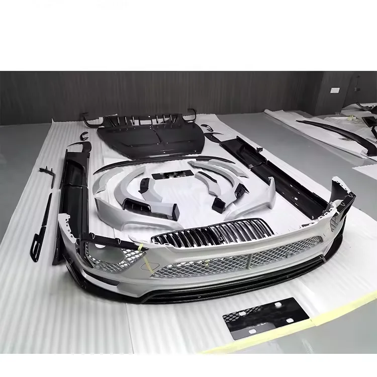 لـ Bentley Bentayga V8 طقم هيكل عريض كامل من ألياف الكربون الجافة ملحقات سيارة عالية الجودة