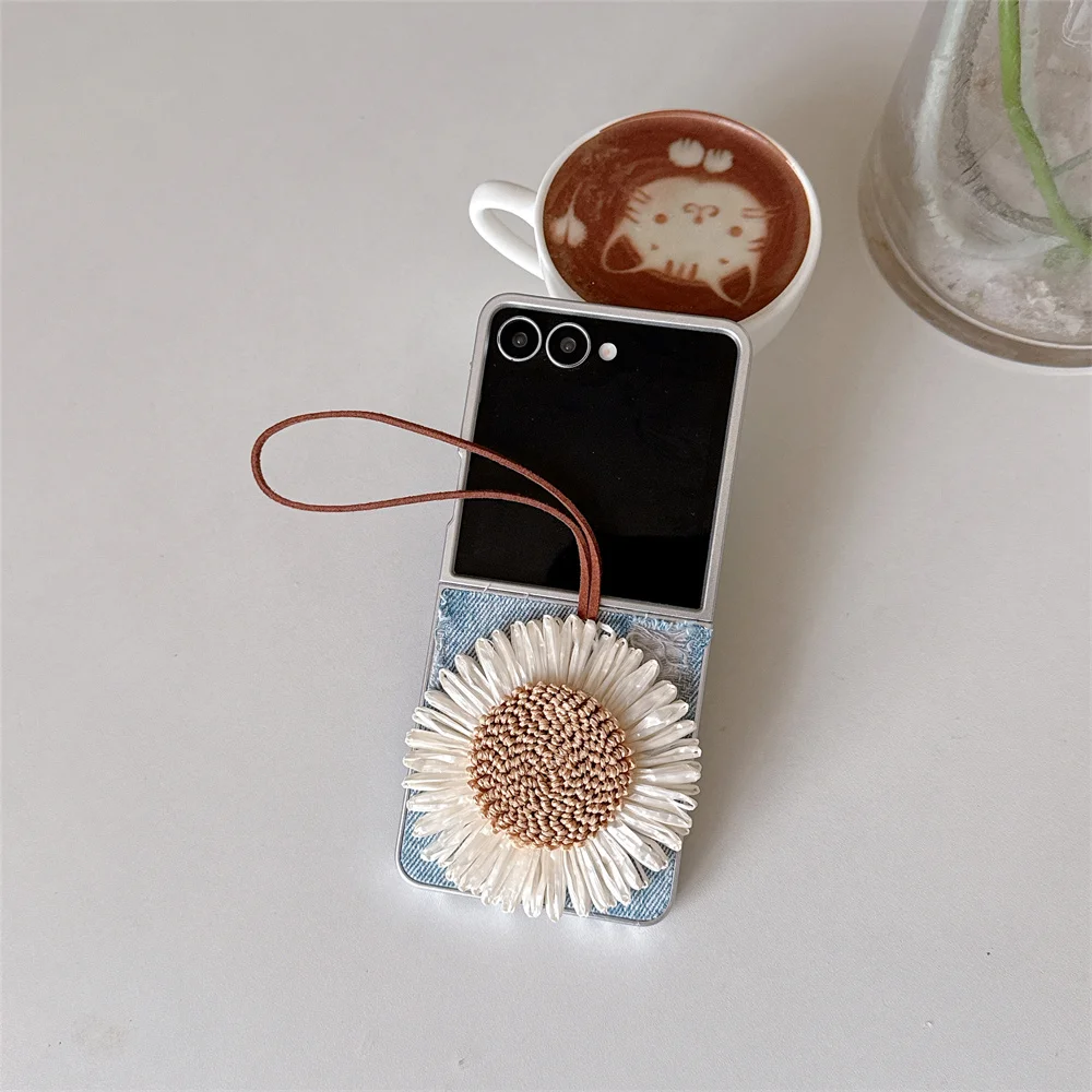 New 2026 Flower plush For Samsung Galaxy Z Flip 8 7 6 5 4 Shockproof Cover Cute Phone case for women Samsung Galaxy Z Flip 8case