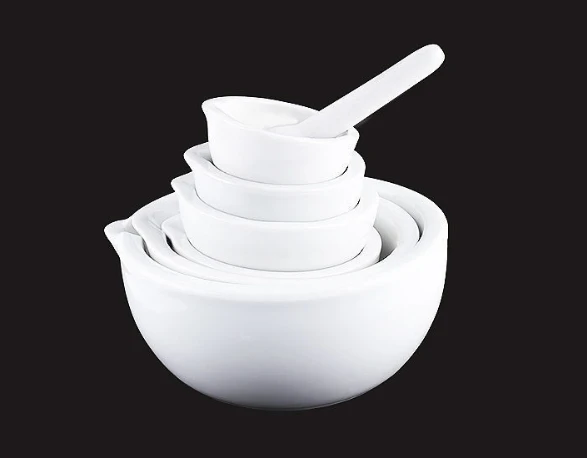 Customized 35-5000ml experimental round bottom hemispherical evaporative porcelain dish